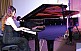 ... Annabelle Zambrano - am Klavier - entführten uns musikalisch mit gefühlvollen Melodien