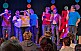 Im Jugendtreff kom,ma präsentiert die Theatergruppe Hut ab! ihr Stück "Alles ganz normal"